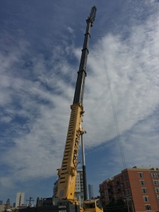 1001 West Chicago tower crane